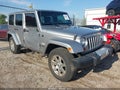 2013 Jeep Wrangler Unlimited — photo 1 of 16 | VIN 1C4HJWEGXDL639726