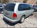 1999 Dodge Grand Caravan — photo 4 of 14 | VIN 2B4GP44R2XR478945