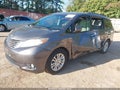 2015 Toyota Sienna — photo 2 of 17 | VIN 5TDYK3DC4FS560354