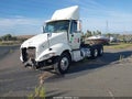 2016 International ProStar — photo 2 of 15 | VIN 1HSDJAPR9GH112985
