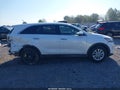 2019 Kia Sorento — photo 14 of 22 | VIN 5XYPGDA57KG489523