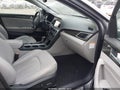 2017 Hyundai Sonata Hybrid — photo 5 of 16 | VIN KMHE34L11HA057236