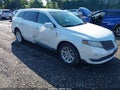 2014 Lincoln MKT — photo 1 of 12 | VIN 2LMHJ5NK2EBL56236