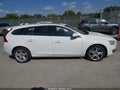 2015 Volvo V60 — photo 12 of 15 | VIN YV140MEB6F1200199
