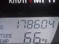 2006 Pontiac Vibe — photo 15 of 18 | VIN 5Y2SM65876Z433298