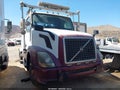 2013 Volvo VN — photo 1 of 15 | VIN 4V4NC9TG0DN145126
