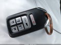 2016 Honda Odyssey — photo 11 of 17 | VIN 5FNRL5H65GB160648