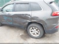 2017 Jeep Cherokee — photo 6 of 16 | VIN 1C4PJMCS2HW656628