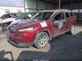 2016 Jeep Cherokee — photo 2 of 10 | VIN 1C4PJLCB6GW106356