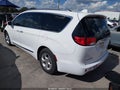 2018 Chrysler Pacifica — photo 3 of 16 | VIN 2C4RC1L78JR124795