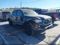 2019 Toyota Tacoma — photo 1 of 18 | VIN 3TMAZ5CN0KM112716