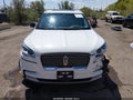 2020 Lincoln Aviator — photo 13 of 17 | VIN 5LM5J7XC4LGL29588