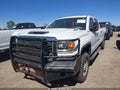 2018 GMC Sierra — photo 2 of 20 | VIN 1GT12REY2JF180100