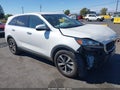2020 Kia Sorento — photo 1 of 16 | VIN 5XYPG4A53LG619914