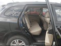 2010 Hyundai Santa Fe — photo 8 of 12 | VIN 5NMSKDAGXAH335550