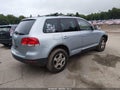 2005 Volkswagen Touareg — photo 4 of 16 | VIN WVGZG77L65D021765