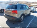 2011 Kia Sorento — photo 4 of 17 | VIN 5XYKT4A24BG152271