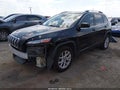 2018 Jeep Cherokee — photo 2 of 17 | VIN 1C4PJLLB4JD560933