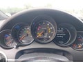 2017 Porsche Cayenne — photo 7 of 16 | VIN WP1AA2A24HKA90054