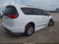 2019 Chrysler Pacifica — photo 4 of 16 | VIN 2C4RC1BG2KR561579