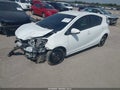 2013 Toyota Prius C — photo 2 of 16 | VIN JTDKDTB30D1551003