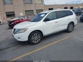 2015 Nissan Pathfinder — photo 2 of 16 | VIN 5N1AR2MN7FC618138