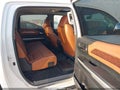2017 Toyota Tundra — photo 8 of 12 | VIN 5TFAW5F15HX661297