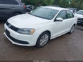 2011 Volkswagen Jetta — photo 2 of 16 | VIN 3VWDX7AJ1BM388043