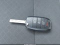 2020 Kia Sorento — photo 11 of 16 | VIN 5XYPG4A39LG712161