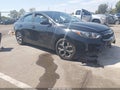 2019 Kia Forte — photo 1 of 13 | VIN 3KPF24AD1KE103290