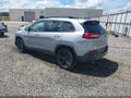 2016 Jeep Cherokee — photo 3 of 16 | VIN 1C4PJLCB1GW222113