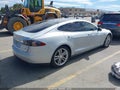 2016 Tesla Model S — photo 4 of 18 | VIN 5YJSA1E2XGF126352