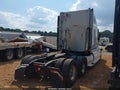 2007 Freightliner Conventional — photo 4 of 15 | VIN 1FUJBBCK77LX03281