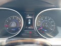 2016 Hyundai Santa Fe — photo 7 of 16 | VIN 5XYZU3LB1GG306672