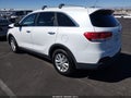 2018 Kia Sorento — photo 3 of 16 | VIN 5XYPG4A50JG352552