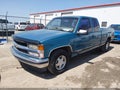 1997 Chevrolet C1500 — photo 2 of 16 | VIN 2GCEC19R4V1235453
