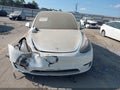 2024 Tesla Model Y — photo 10 of 14 | VIN 7SAYGDED1RF230326