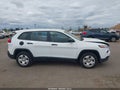 2017 Jeep Cherokee — photo 13 of 16 | VIN 1C4PJLAB3HW574579