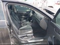 2016 Volkswagen Passat — photo 5 of 16 | VIN 1VWAT7A35GC052579