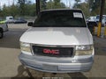 2000 GMC Safari — photo 13 of 17 | VIN 1GKDM19W9YB542463