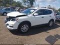 2017 Nissan Rogue Sport — photo 2 of 16 | VIN JN8AT2MV5HW013983