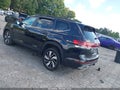 2024 Volkswagen Atlas — photo 3 of 16 | VIN 1V2JR2CA4RC608804