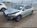 2013 Honda Accord — photo 2 of 19 | VIN 1HGCR2F39DA208234