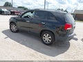 2011 Kia Sorento — photo 3 of 16 | VIN 5XYKT3A14BG078013