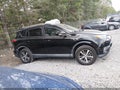 2018 Toyota RAV4 — photo 13 of 16 | VIN 2T3WFREV3JW432872