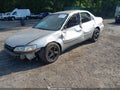 1999 Honda Accord — photo 2 of 13 | VIN 1HGCG5645XA050723