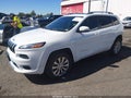 2016 Jeep Cherokee — photo 2 of 17 | VIN 1C4PJMJS8GW315056