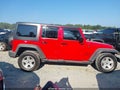 2016 Jeep Wrangler Unlimited — photo 13 of 16 | VIN 1C4BJWDG9GL221041