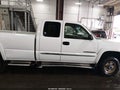 2003 GMC Sierra — photo 13 of 18 | VIN 1GTHC29U83E101225