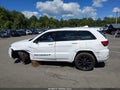 2022 Jeep Grand Cherokee WK — photo 15 of 17 | VIN 1C4RJFAG5NC117582